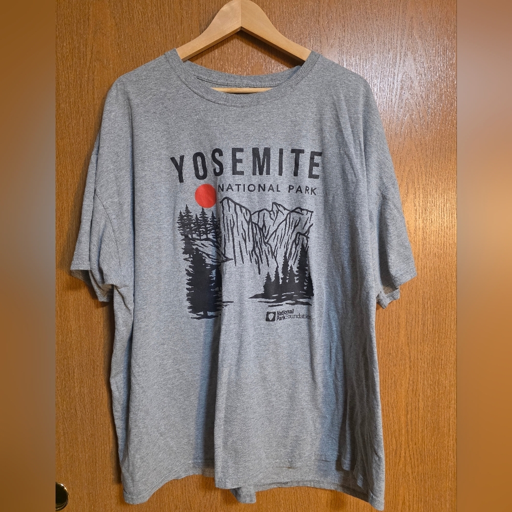 Yosemite National Park Gray T-Shirt 3XL